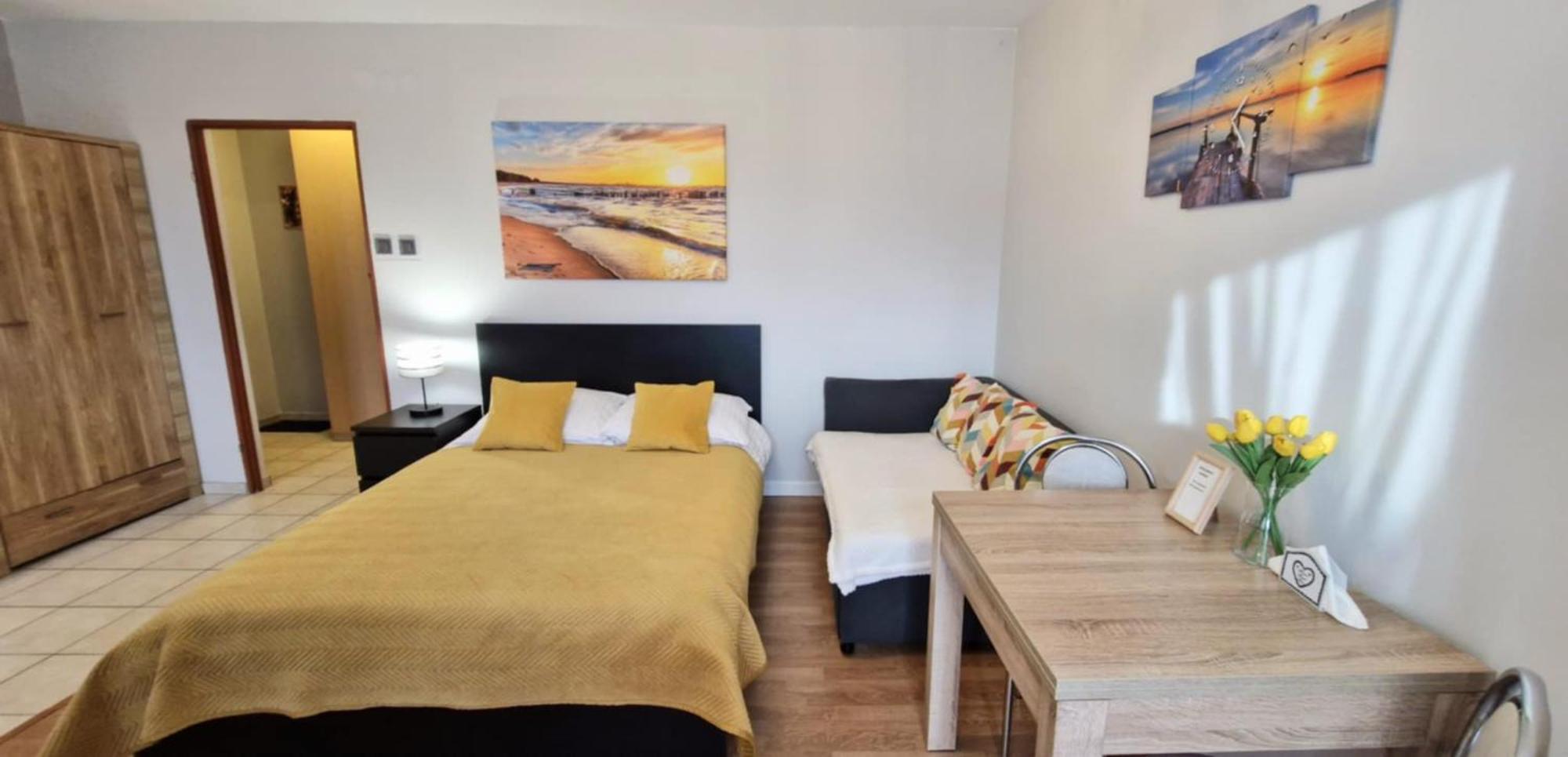Cozy Modern Apartment Sunrise Studio 35M2 Balcony 3 Persons คราคูฟ ภายนอก รูปภาพ