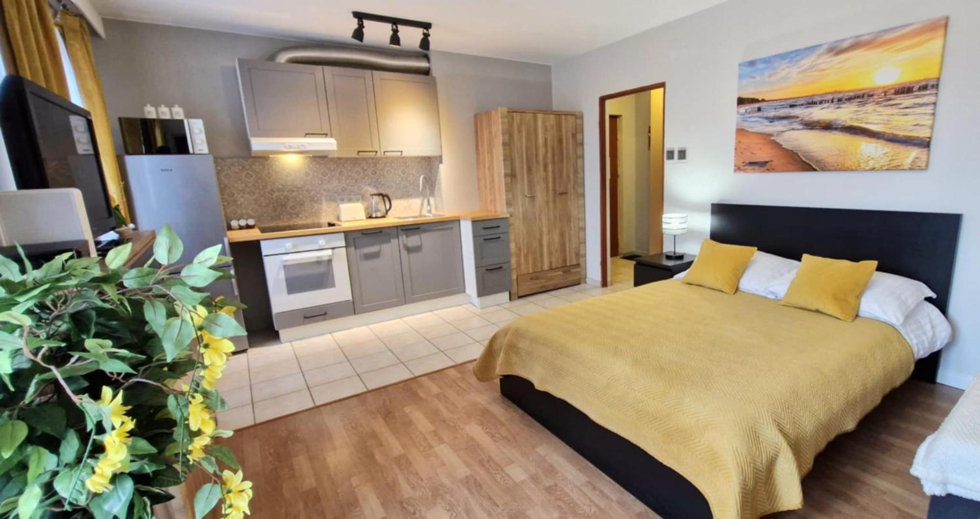 Cozy Modern Apartment Sunrise Studio 35M2 Balcony 3 Persons คราคูฟ ภายนอก รูปภาพ